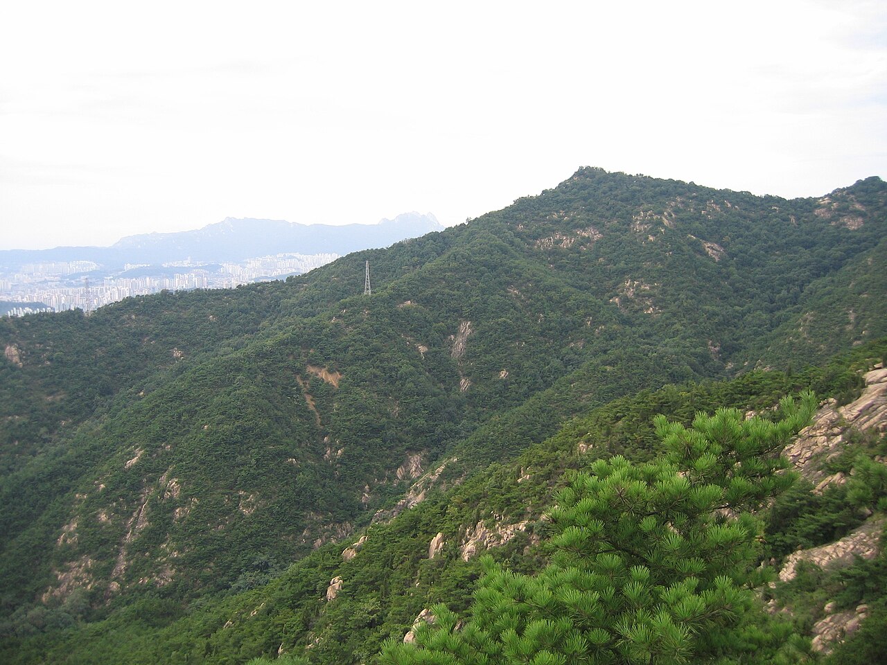 아차산 mountain in Korea